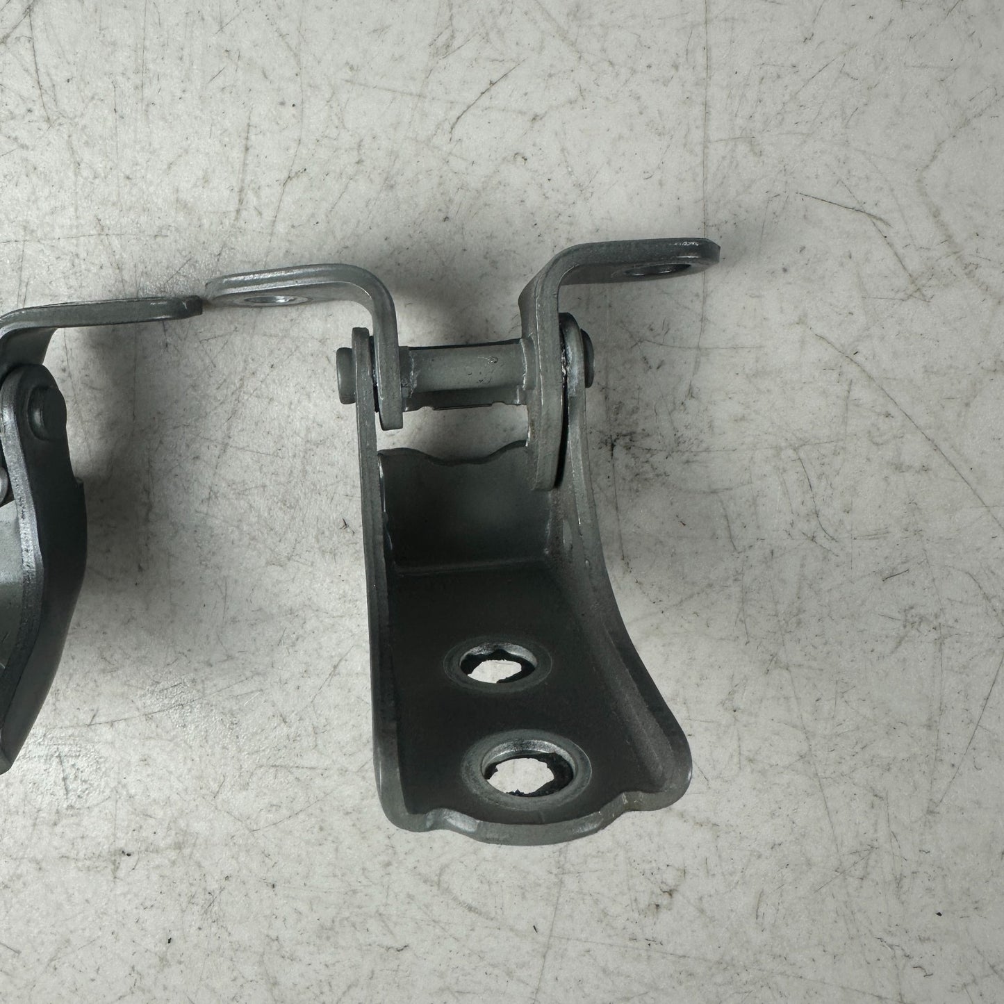 2017-2022 HONDA CR-V CRV FRONT LEFT DRIVER SIDE UPPER LOWER DOOR HINGE PAIR OEM