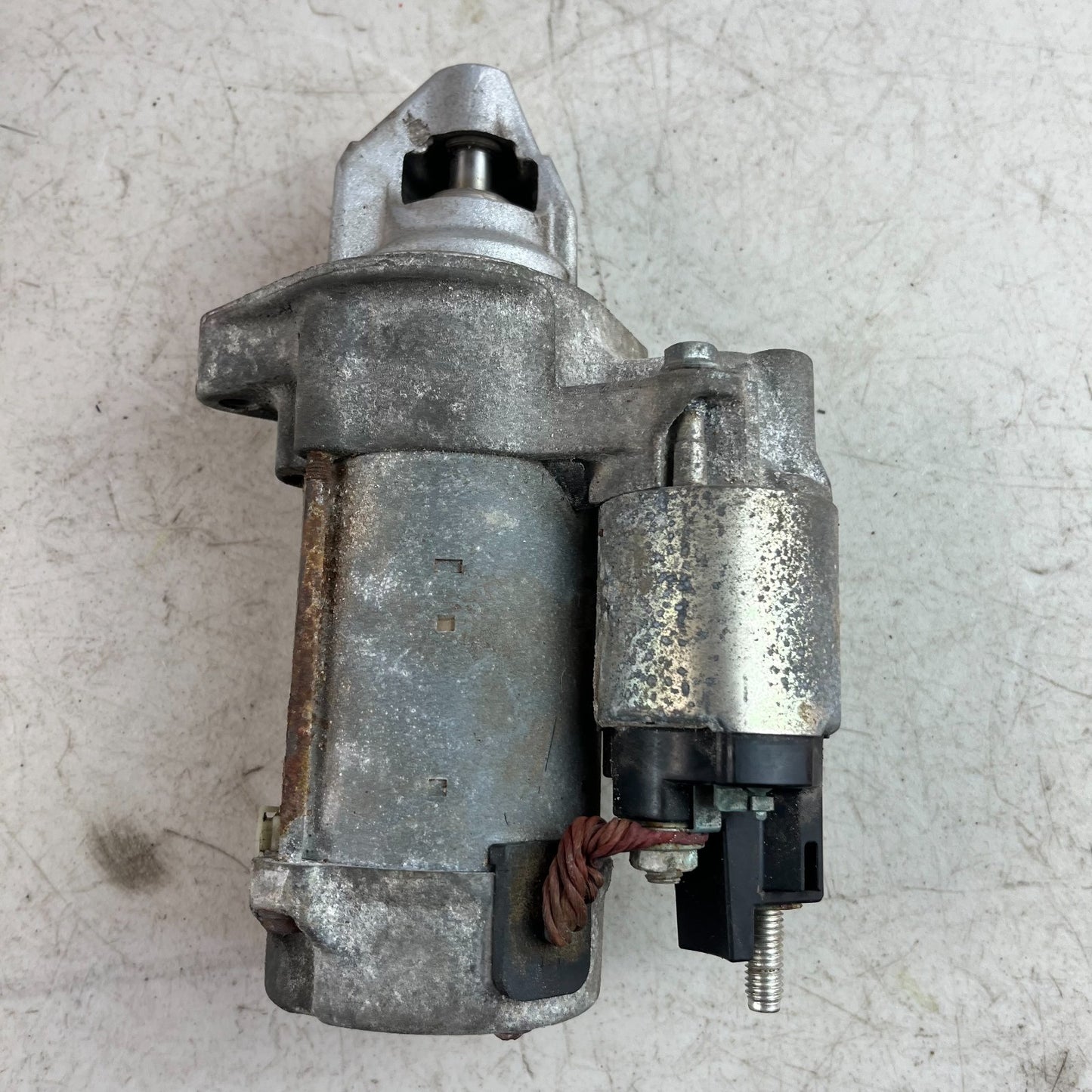 2015-2018 MERCEDES-BENZ W205 C300 2.0L ENGINE STARTER MOTOR 12V A2749062100 OEM
