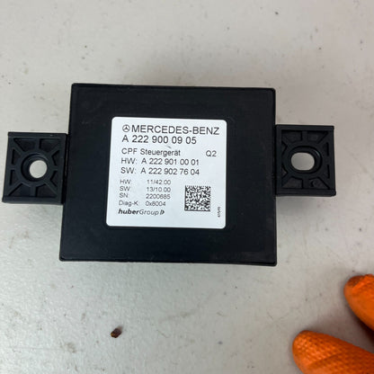 2015-2018 MERCEDES C300 REAR VIEW CAMERA PARK ASSIST CONTROL MODULE A2229000905