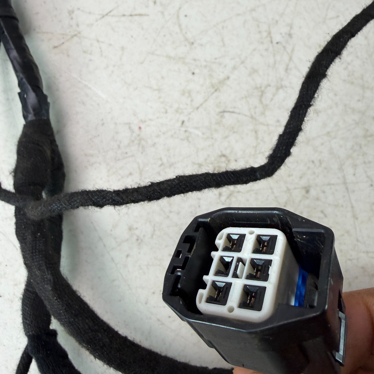 2017-2020 MASERATI LEVANTE FRONT LEFT DRIVER SIDE DOOR WIRE WIRING HARNESS OEM