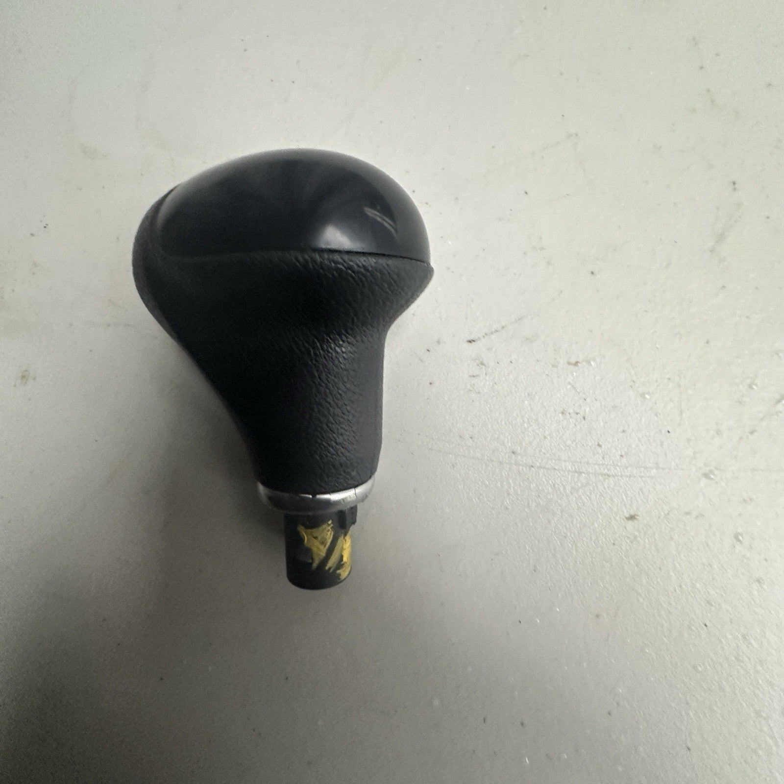Kia Sorento 2016-2018 OEM Transmission Gear Shift Knob