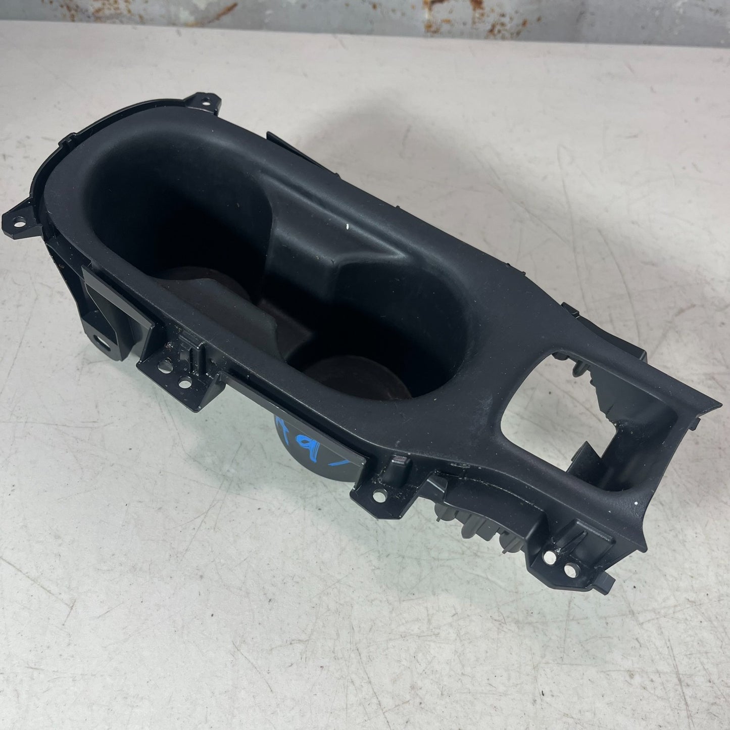 19-22 TOYOTA COROLLA FRONT CENTER CONSOLE DRINK DUAL CUP HOLDER 58803-12120 OEM