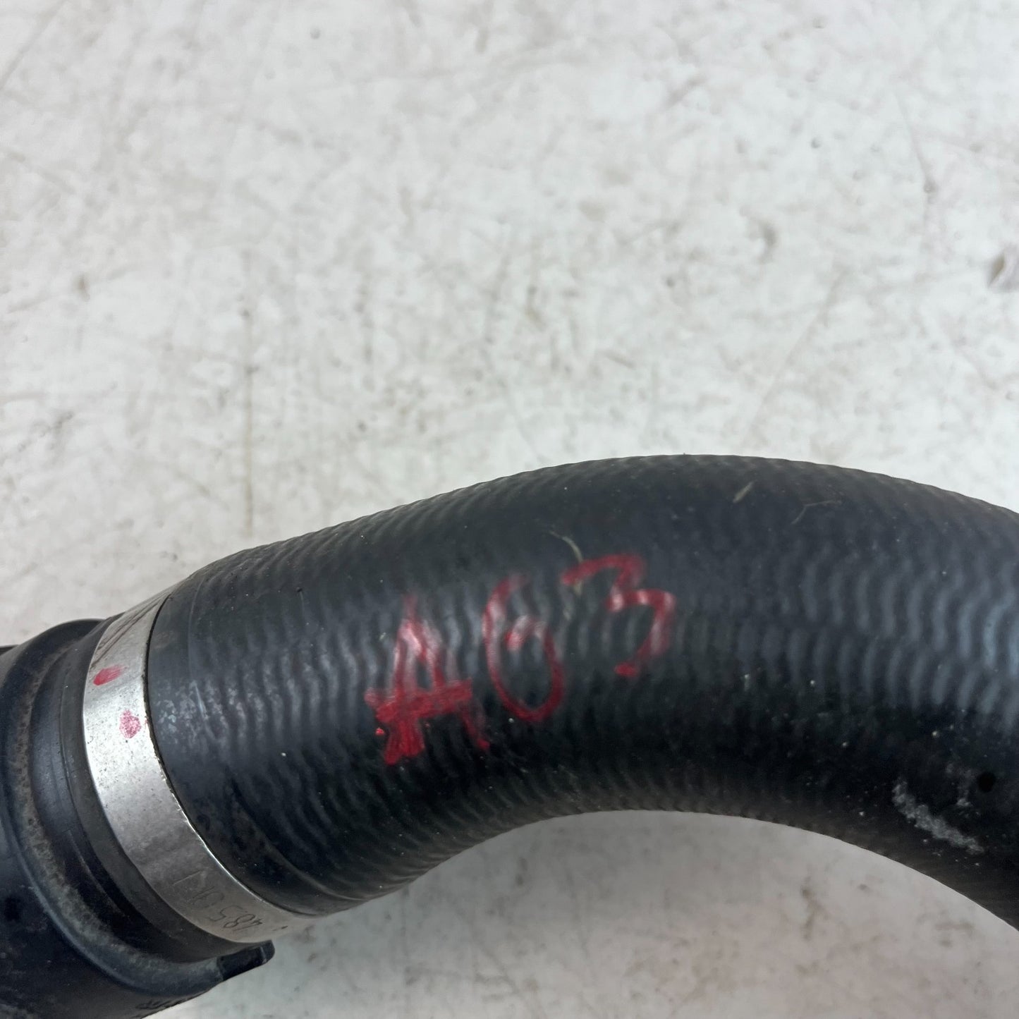2015-2018 MERCEDES W205 C300 2.0L RADIATOR COOLANT WATER HOSE A2055016384 OEM