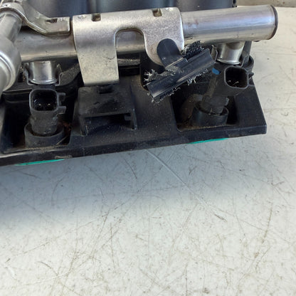 05-07 LS2 CHEVROLET CORVETTE C6 INTAKE MANIFOLD W/ FUEL INJECTION RAIL 12595285