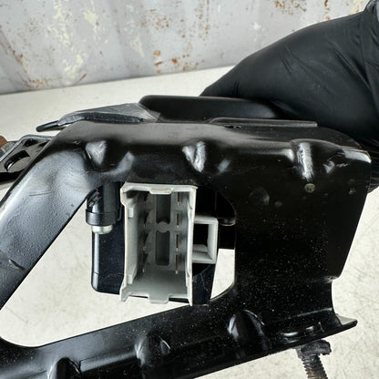 2014-2019 CHEVROLET CORVETTE C7 TRUNK LOCK RELEASE LATCH ASSEMBLY 15220345 OEM