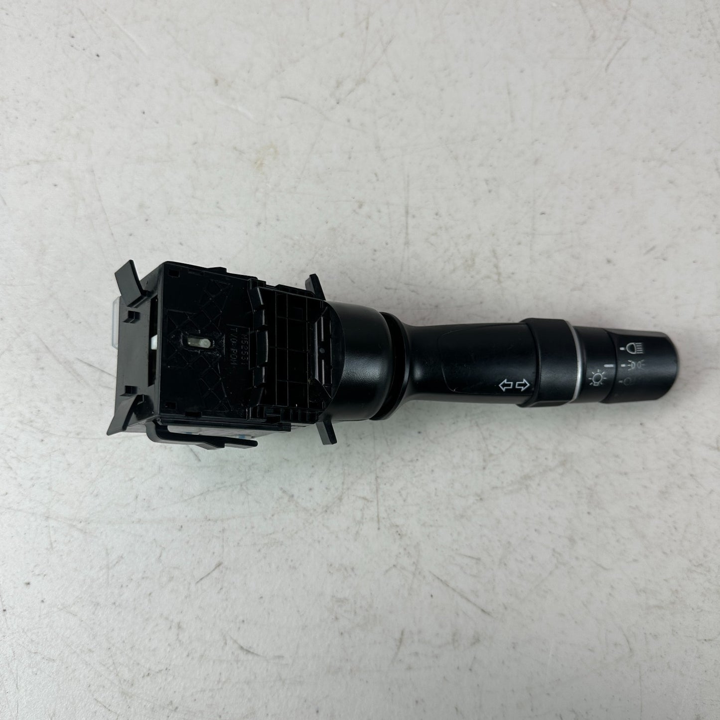2013-2017 HONDA ACCORD HEADLIGHT COLUMN TURN SIGNAL CONTROL SWITCH M52531 OEM