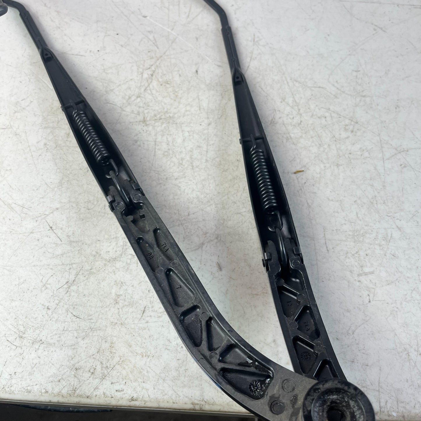 2017-2022 HONDA CR-V CRV FRONT WINDSHIED LEFT & RIGHT SIDE WIPER ARM PAIR SET