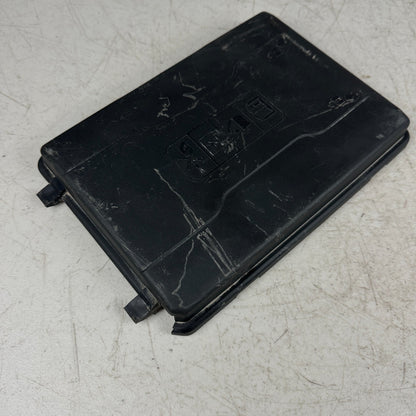2014-2019 CHEVROLET CORVETTE C7 UNDER HOOD RELAY FUSE BOX ASSEMBLY 23189699 OEM