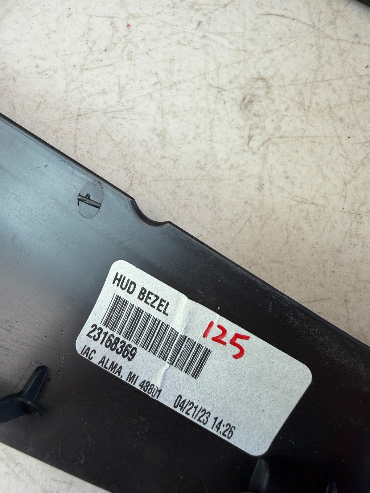 2016-2024 CHEVROLET CAMARO FRONT INSTRUMENT PANEL ACCESSORY BEZEL 23168369 OEM