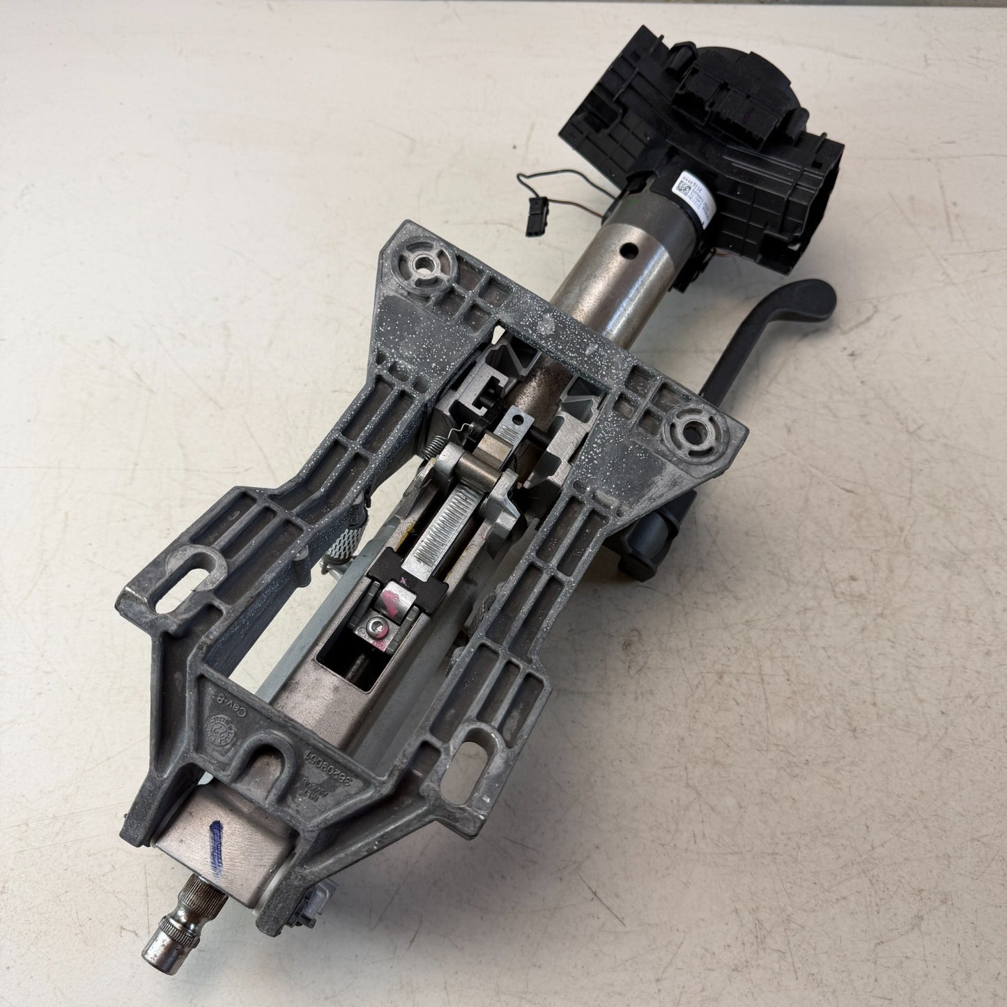 2018-2024 CHEVROLET CAMARO MANUAL ADJUSTMENT STEERING COLUMN SHAFT W/ PEDAL OEM