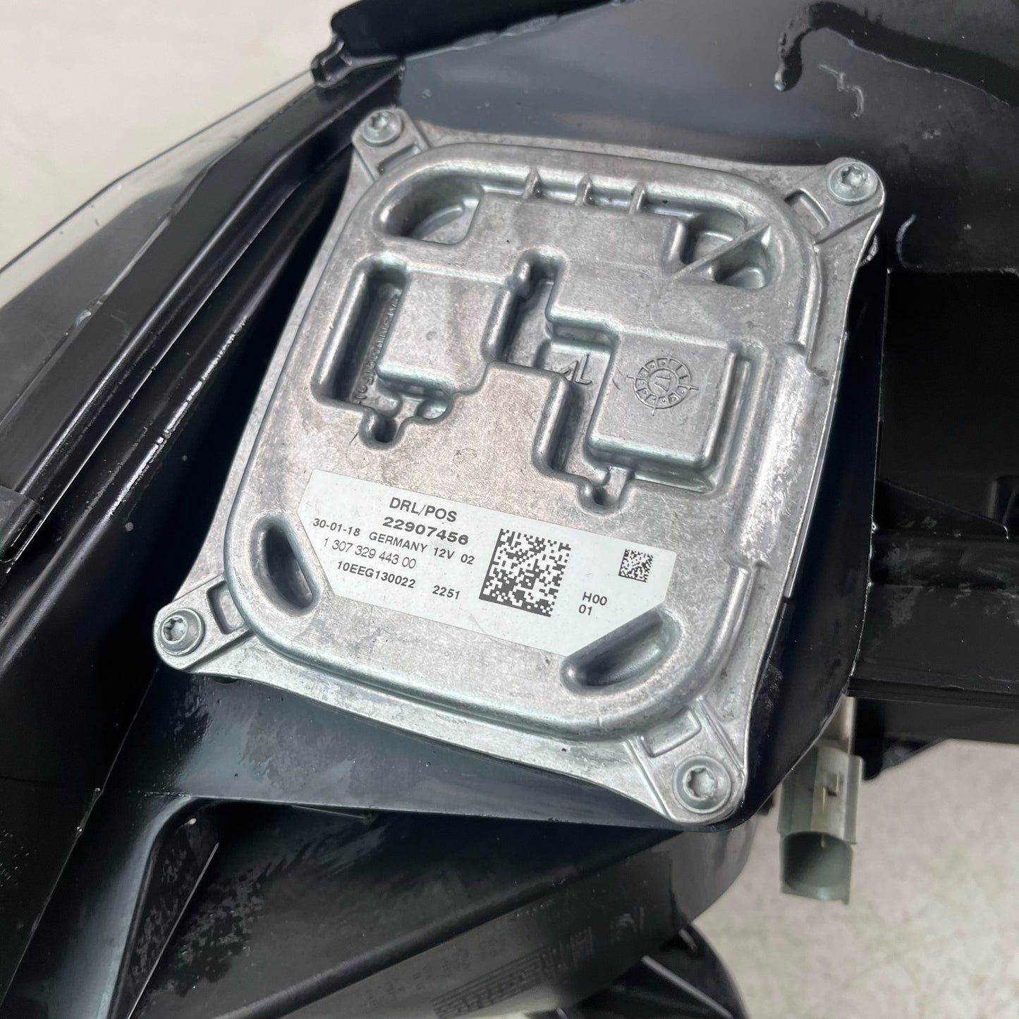 2016-2024 CHEVY CAMARO FRONT LEFT DRIVER SIDE XENON LED HEADLIGHT HEADLAMP OEM
