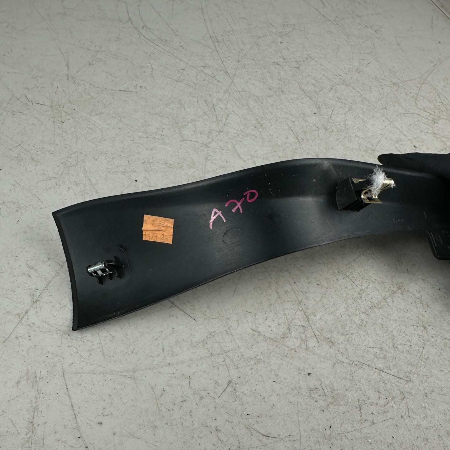 2014-2019 CHEVROLET CORVETTE C7 FRONT LEFT DRIVER SIDE A PILLAR TRIM COVER OEM