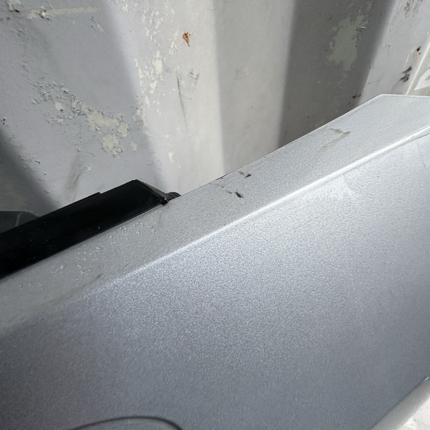 2014 2015 2016 2017 2018 2019 CHEVY CORVETTE C7 RIGHT DOOR SHELL OEM RH Silver