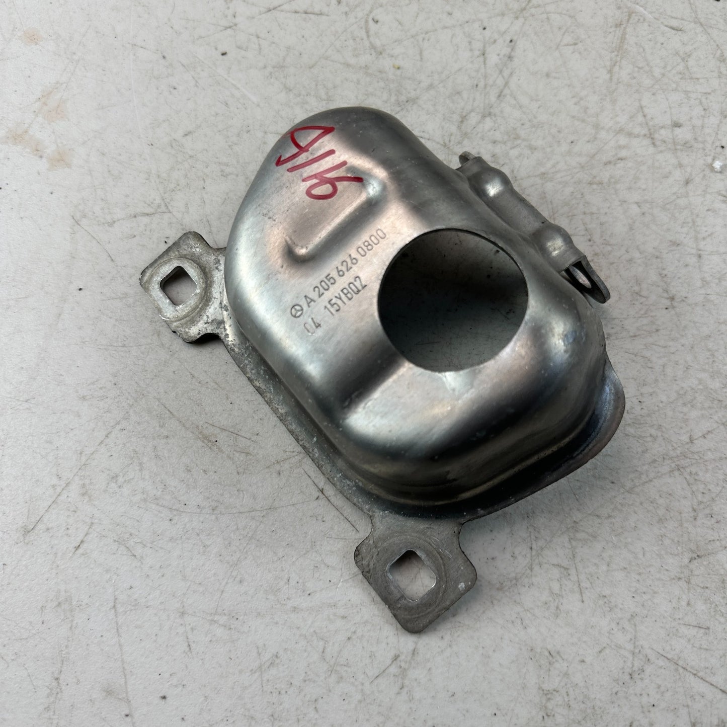 15-18 MERCEDES W205 C300 FRONT BUMPER IMPACT ABSORBER SUPPORT MOUNT BRACKET OEM