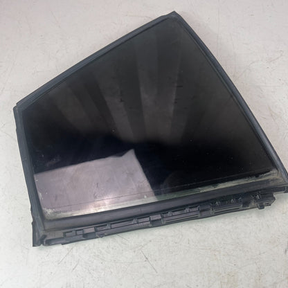 2020-2025 TOYOTA COROLLA REAR LEFT SIDE DOOR VENT WINDOW GLASS 68189-12370 OEM