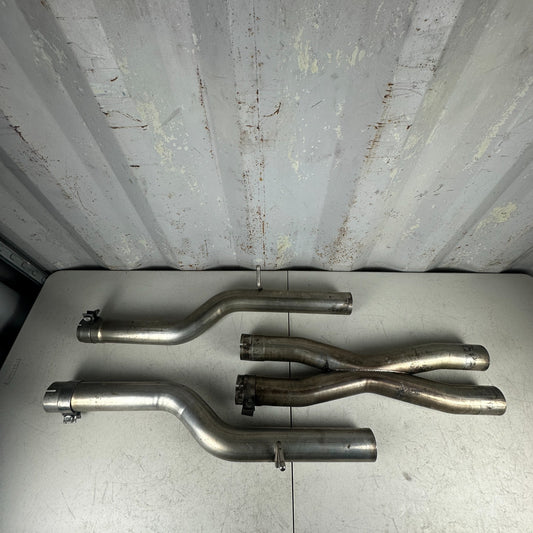 2016-2024 CHEVROLET CAMARO LOWER EXHAUST X PIPE ASSEMBLY OEM