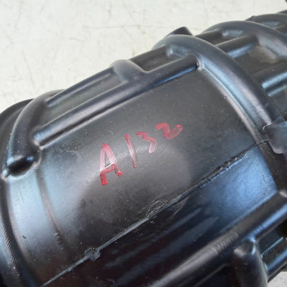 2016-2024 CHEVY CAMARO AIR CLEANER INTAKE INLET OUTLET DUCT HOSE 84454249 OEM
