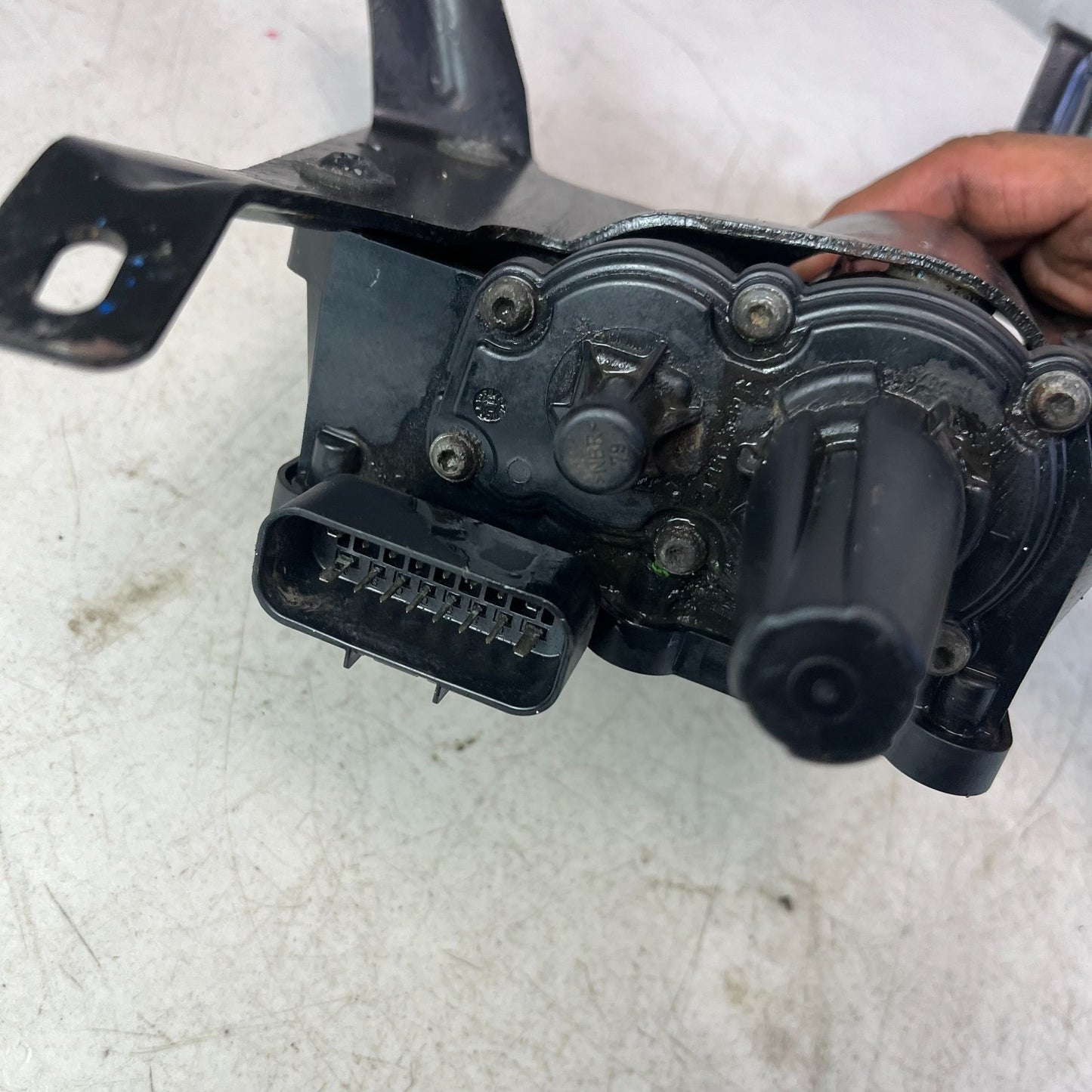 2008-2015 CADILLAC CTS-V ELECTRONIC PARKING BRAKE ACTUATOR W/ CABLE 25961962 OEM