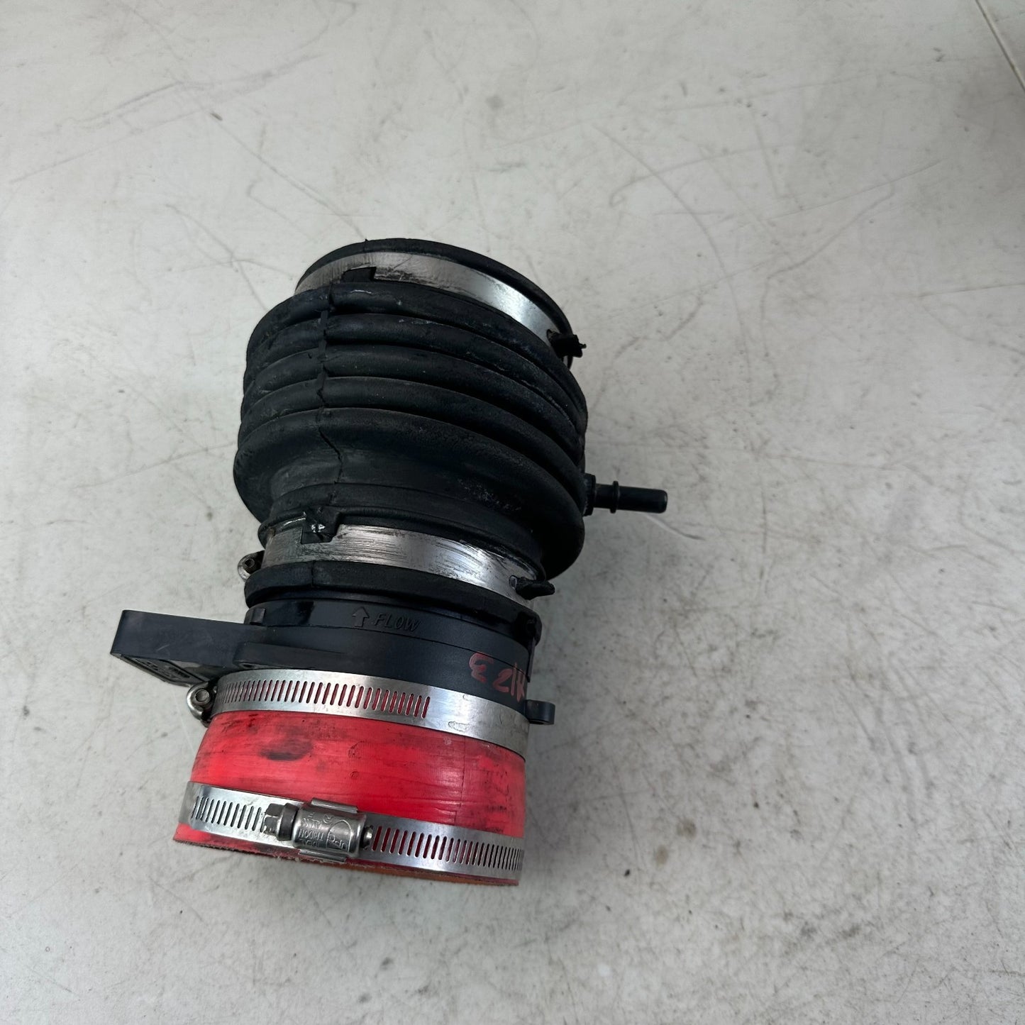 2005-2013 CHEVROLET CORVETTE C6 ENGINE MASS AIR FLOW MAF SENSOR 15904068 OEM