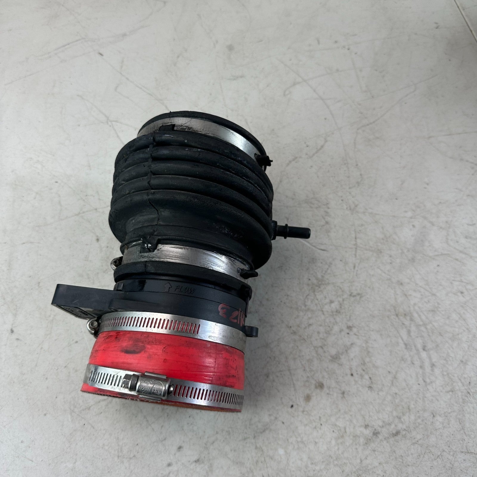 2005-2013 CHEVROLET CORVETTE C6 ENGINE MASS AIR FLOW MAF SENSOR 15904068 OEM