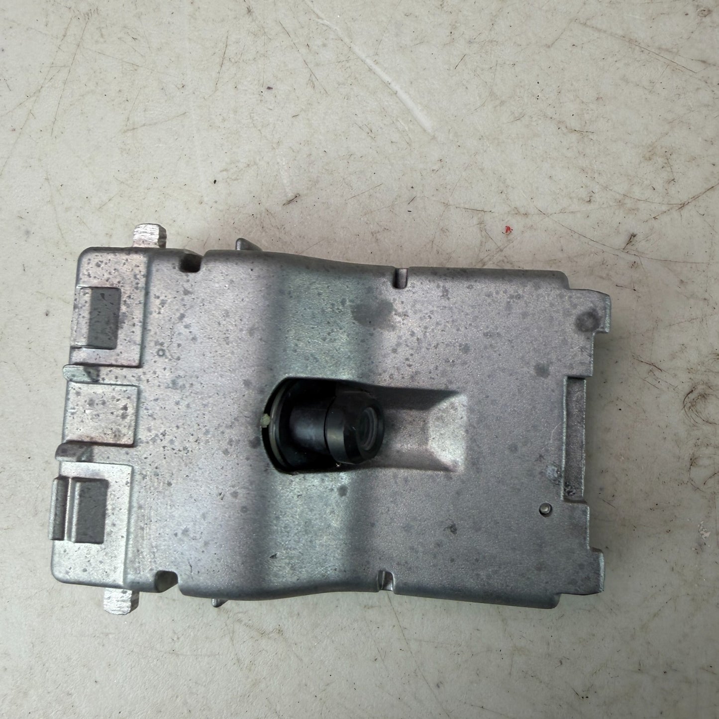 2017-2024 MASERATI LEVANTE FRONT WINDSHIELD LANE ASSIST CAMERA MODULE 670105420