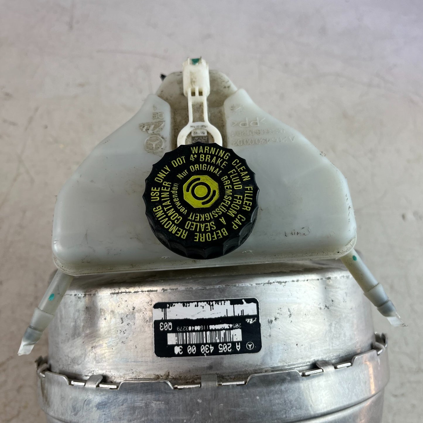2015-2021 MERCEDES W205 C300 POWER BRAKE BOOSTER MASTER CYLINDER A2054300030