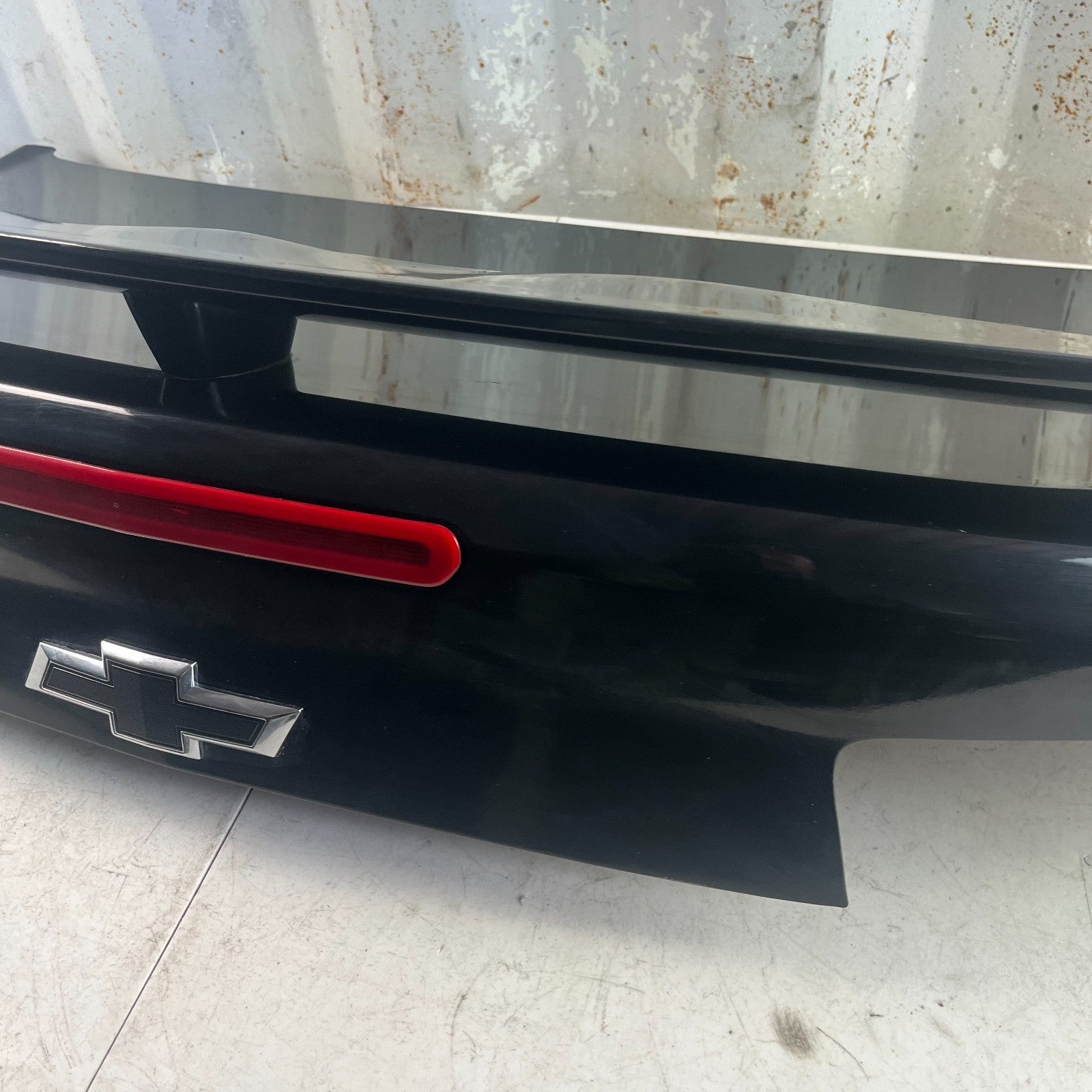 2016-2024 CAMARO SS REAR TRUNK DECK LID PANEL WITH WING SPOILER ASSY BLACK OEM