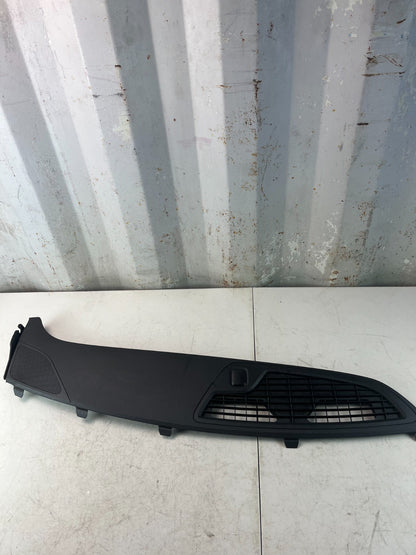 2016-24 CHEVROLET CAMARO DASHBOARD DEFROST GRILLE COVER TRIM PANEL 84081749 OEM