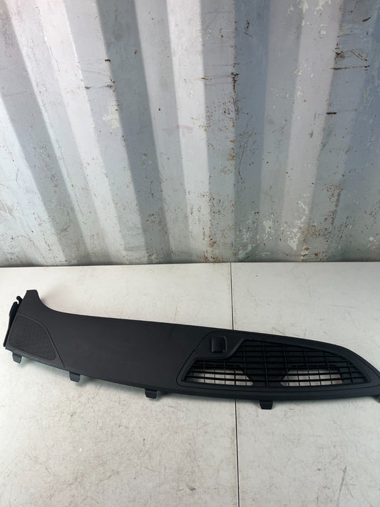 2016-24 CHEVROLET CAMARO DASHBOARD DEFROST GRILLE COVER TRIM PANEL 84081749 OEM