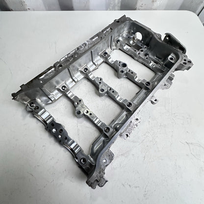 2019-2022 Toyota Corolla 2.0 Camshaft Housing Spacer Holder Head Cap OEM CLEAN
