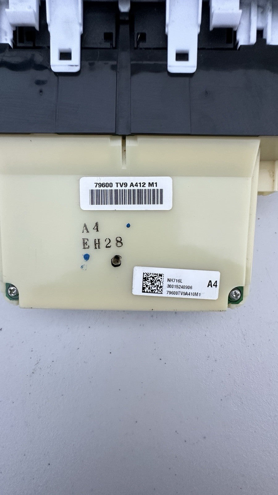 2016-2018 Acura ILX Climate Control Switches 79600TV9A412 OEM