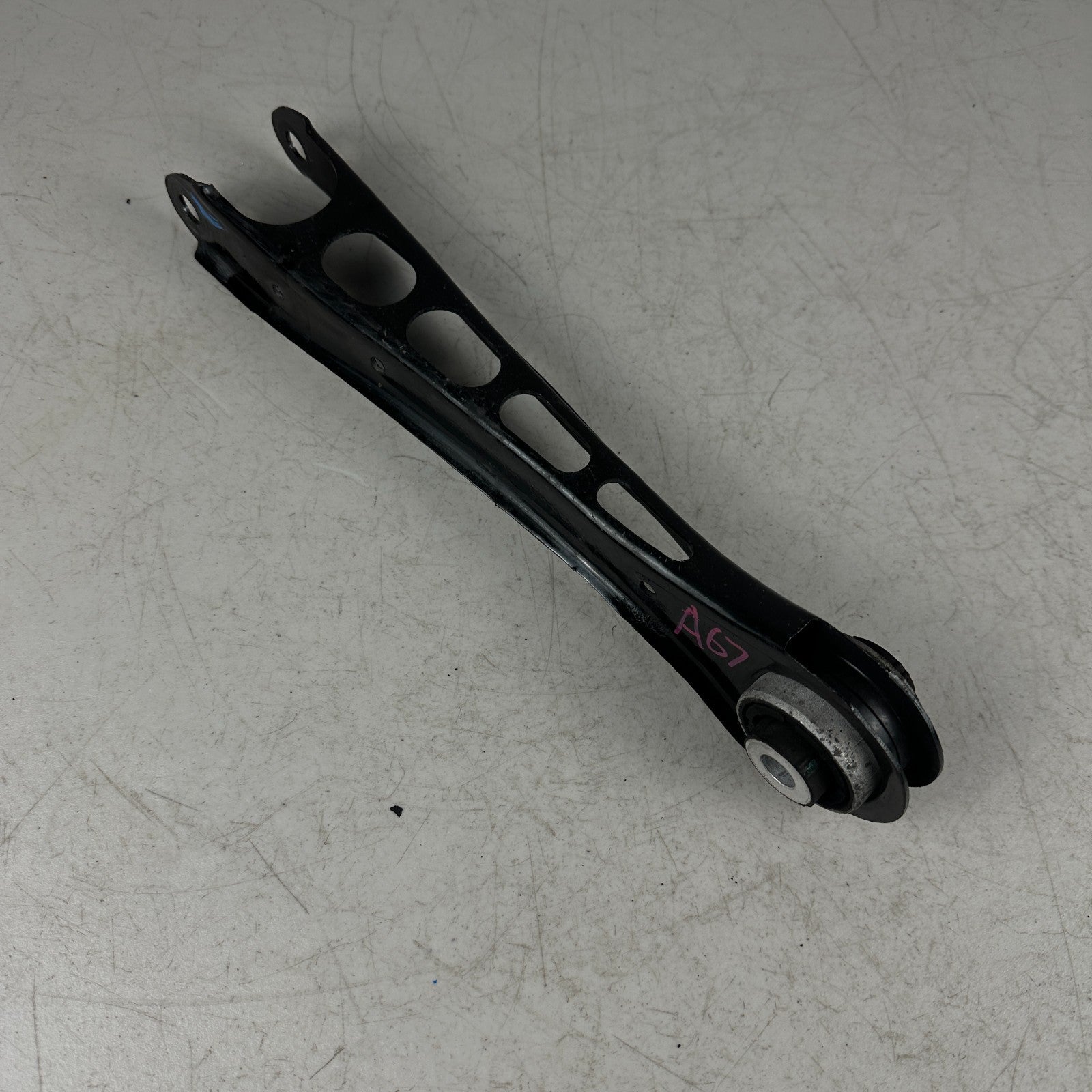 2016-24 CHEVROLET CAMARO REAR RIGHT SIDE UPPER TRAILING CONTROL ARM 84337449 OEM