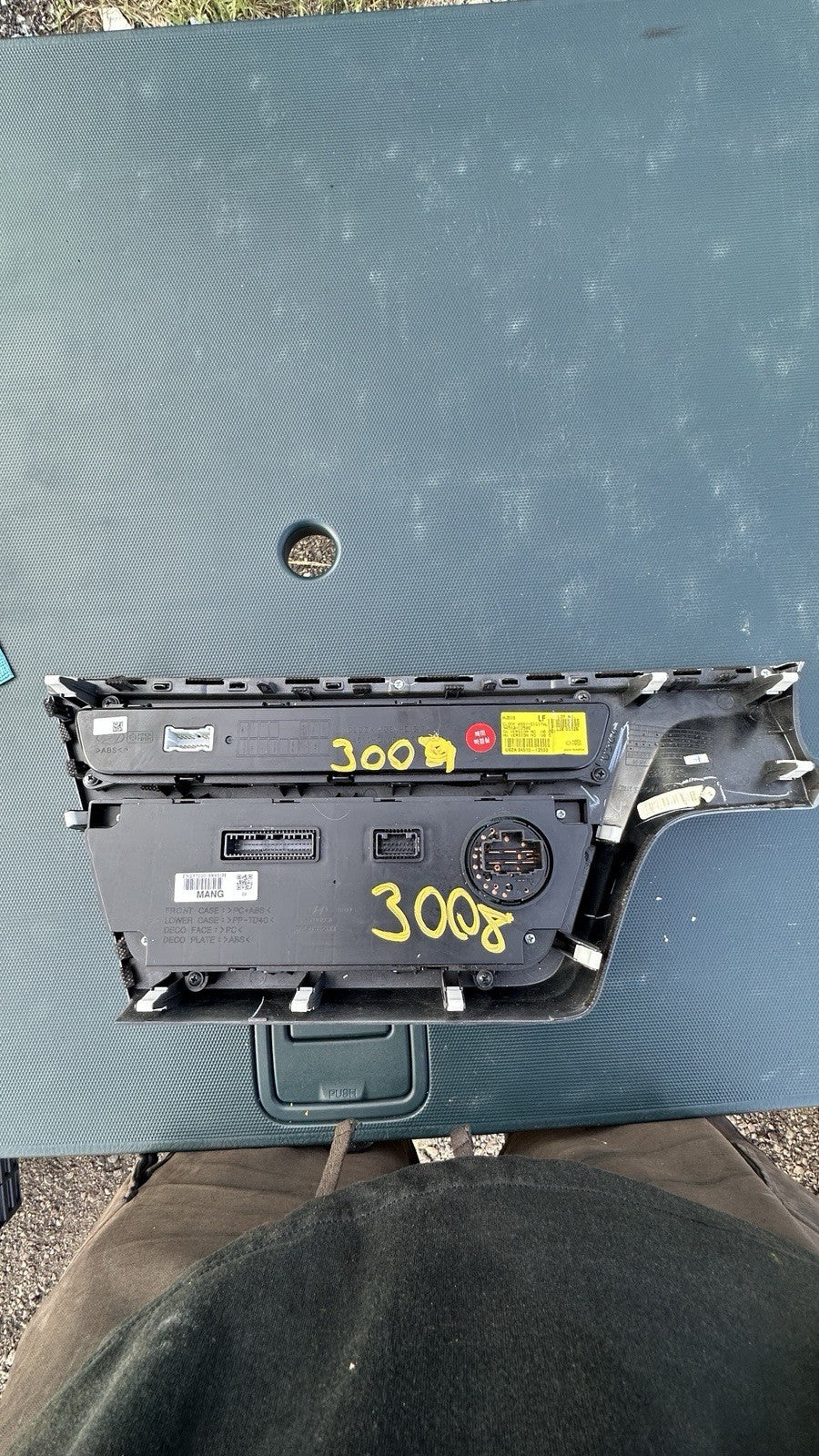 15-17 Hyundai Sonata AC Heater Climate Clock Display Starter Bezel 94510-C2500