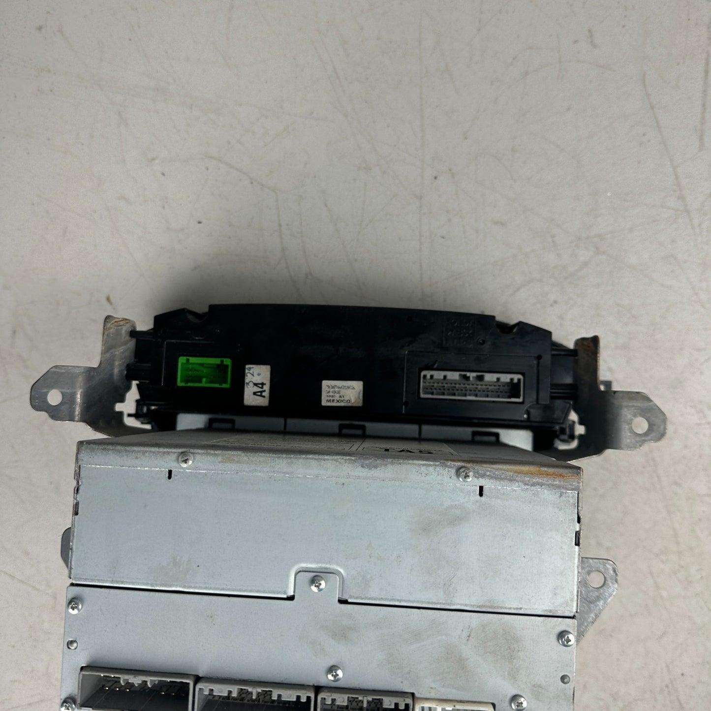 2010–2013 ACURA MDX AM FM RADIO 6 DISC CD MP3 PLAYER BLACK 39101-STX-A510-M1 OEM