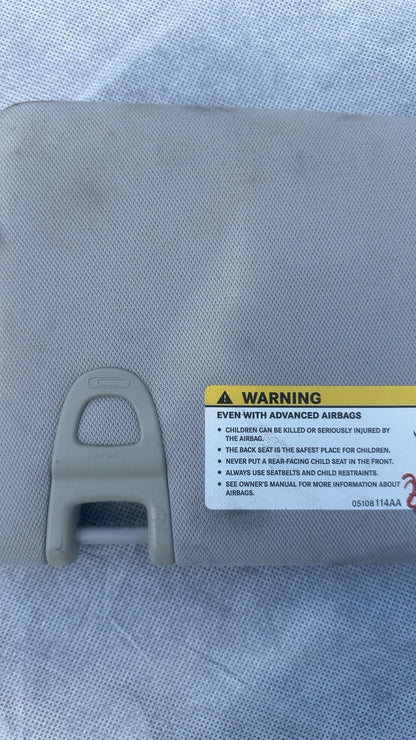 2017-2020 JEEP COMPASS PASSENGER SUN VISOR
