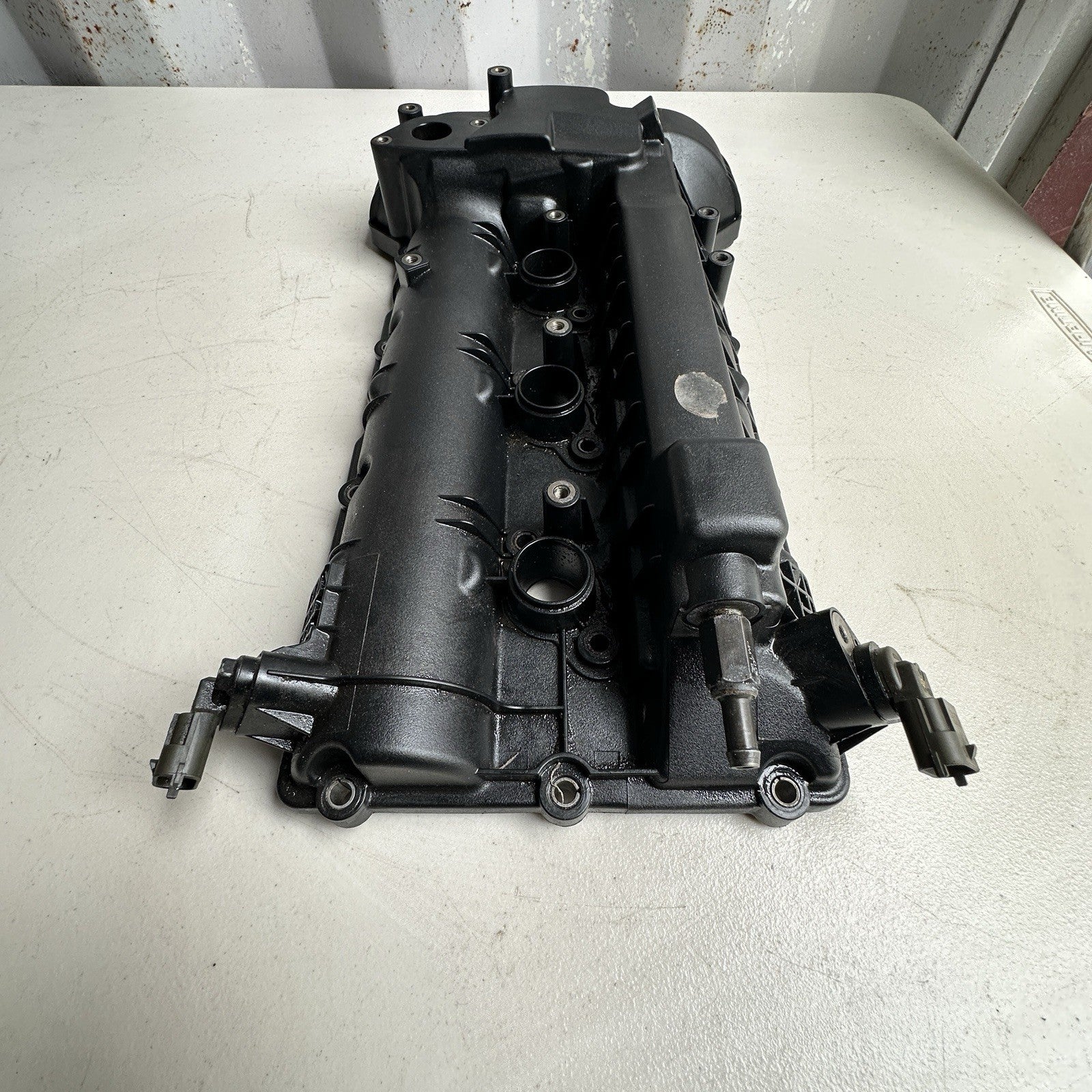 12-14 HYUNDAI GENESIS 3.8L Santa Fe 3.3L RIGHT SIDE VALVE COVER 22420-3CGA0 OEM