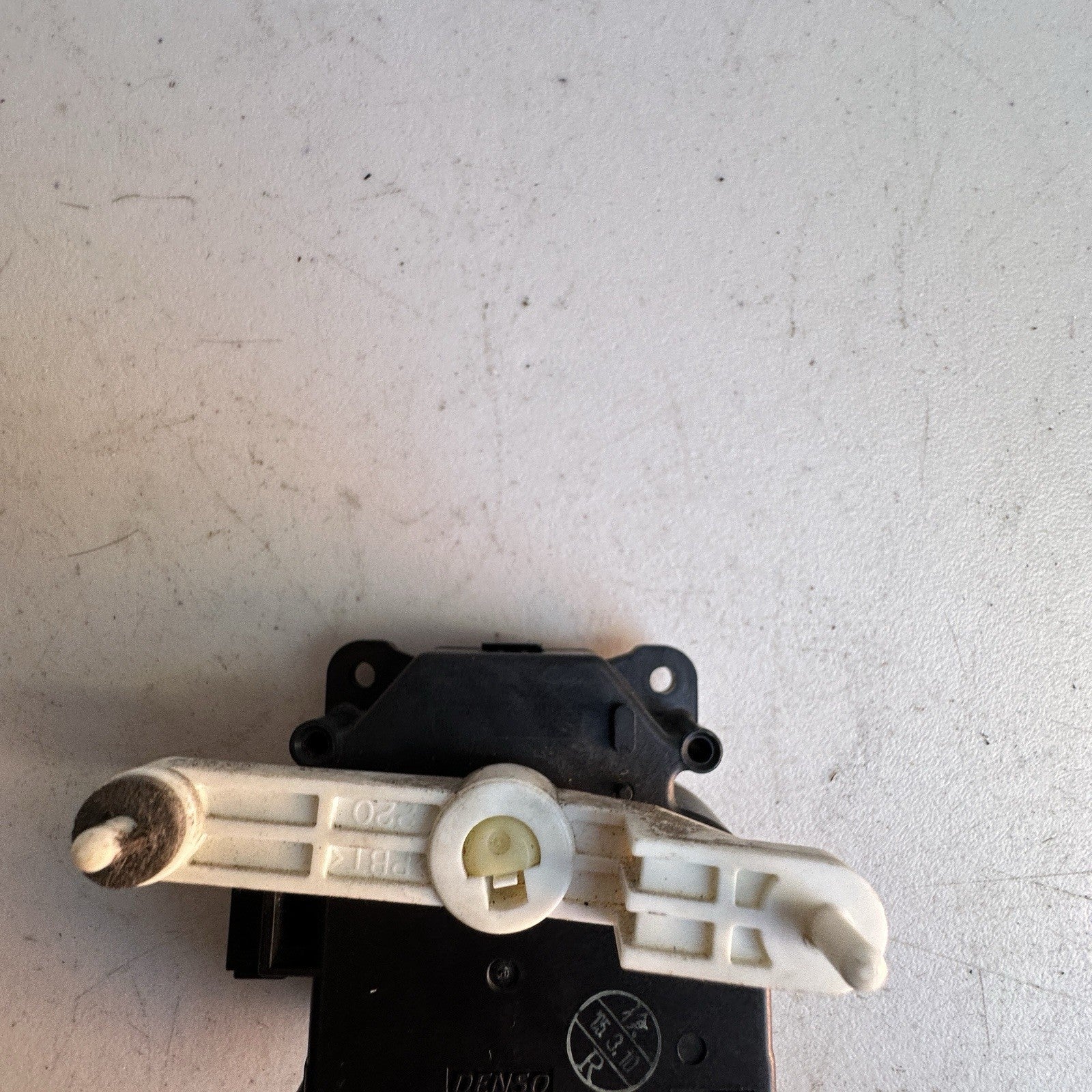 04 05 06 07 08 09 TOYOTA PRIUS A/C HEATER ACTUATOR OEM 063800-0240