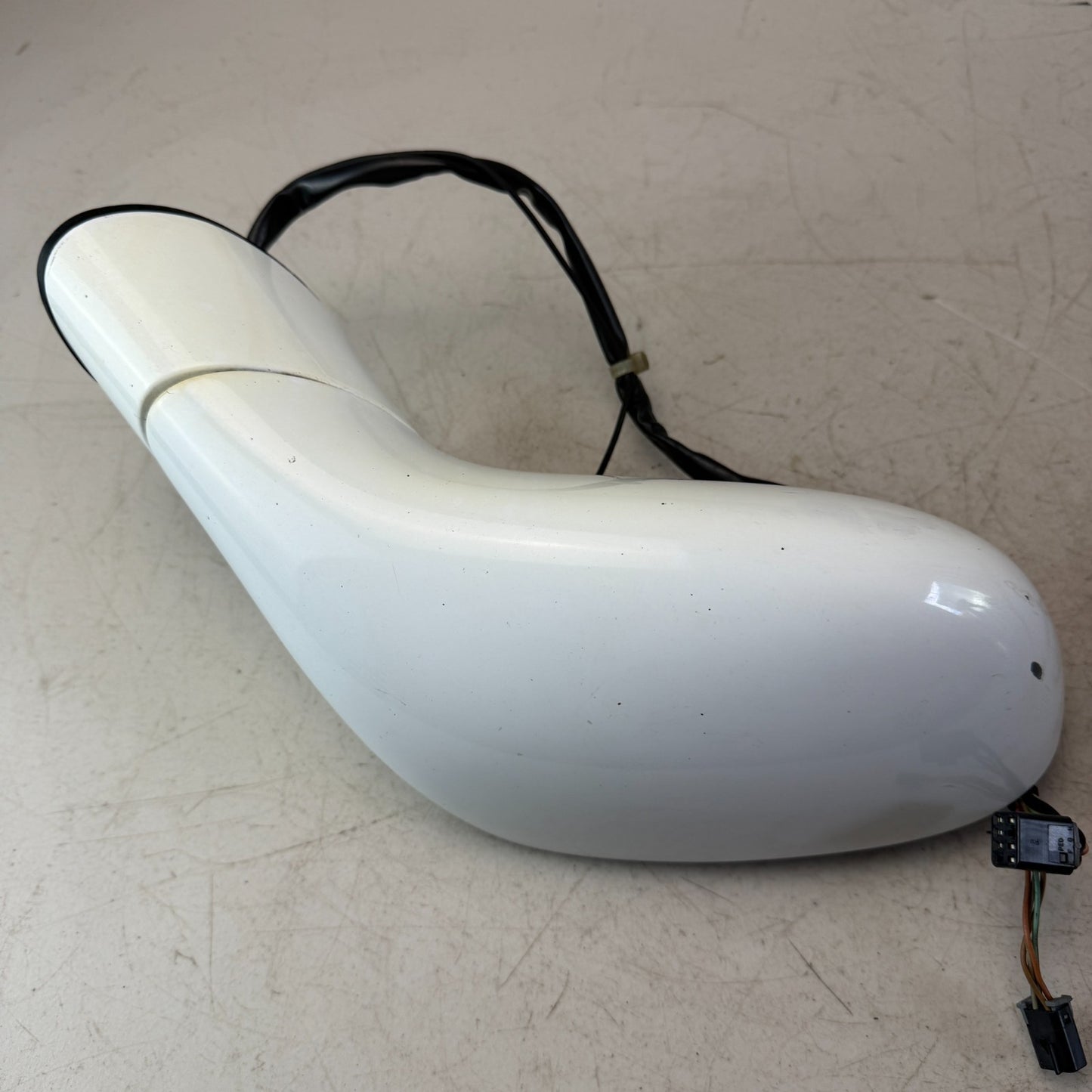2005-2013 CHEVROLET CORVETTE C6 FRONT RIGHT SIDE VIEW DOOR MIRROR WHITE SEE PICS
