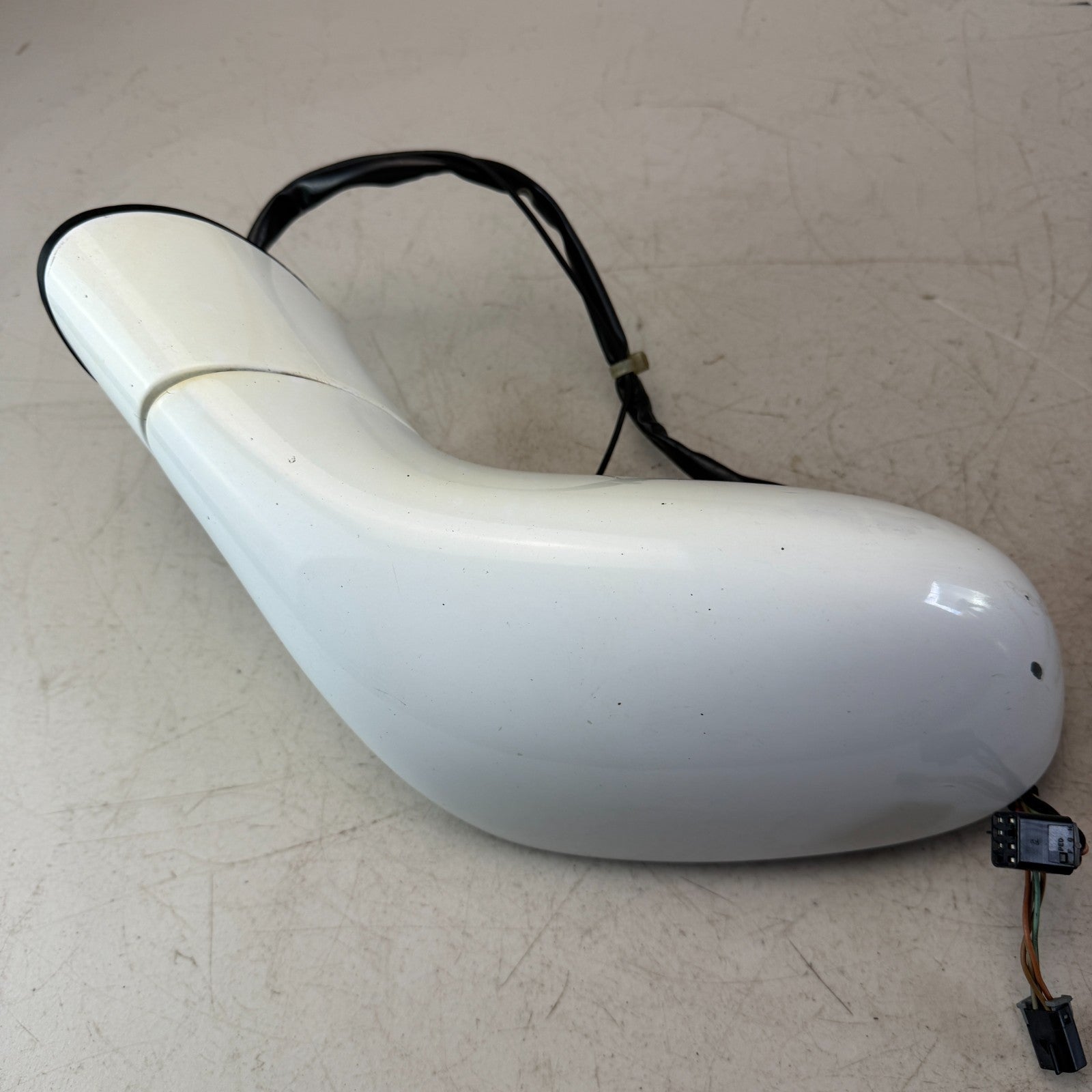2005-2013 CHEVROLET CORVETTE C6 FRONT RIGHT SIDE VIEW DOOR MIRROR WHITE SEE PICS