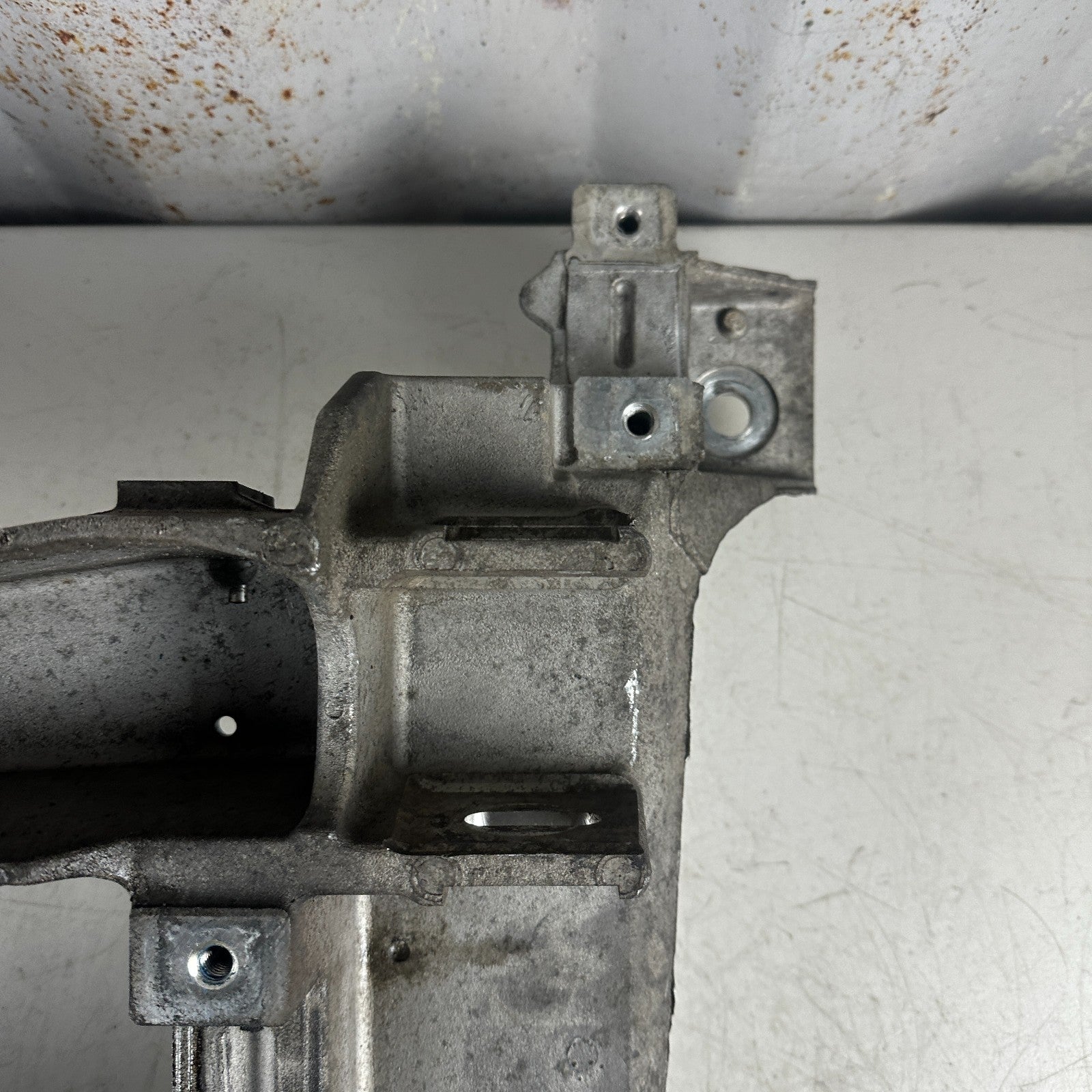 05-13 CHEVROLET CORVETTE C6 FRONT SUSPENSION SUBFRAME CROSSMEMBER CARRIER OEM
