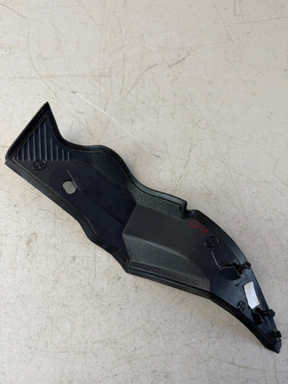 2016-2024 CHEVROLET CAMARO LEFT DRIVER AIR INLET GRILLE PANEL EXTENSION 23334887