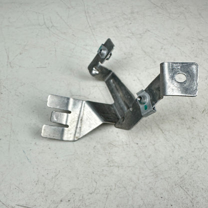 2014-2019 CHEVROLET CORVETTE C7 AUTOMATIC TRANSMISSION FLUID COOLER BRACKET OEM