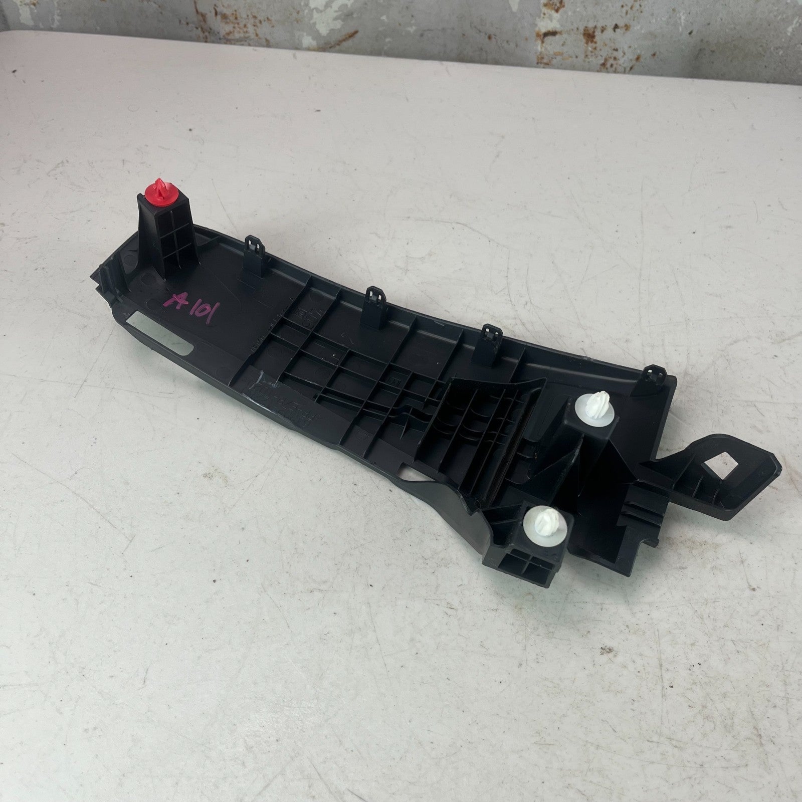 2020-2025 TOYOTA COROLLA REAR LEFT SIDE SEAT BELT PIVOT COVER TRIM BRACKET OEM
