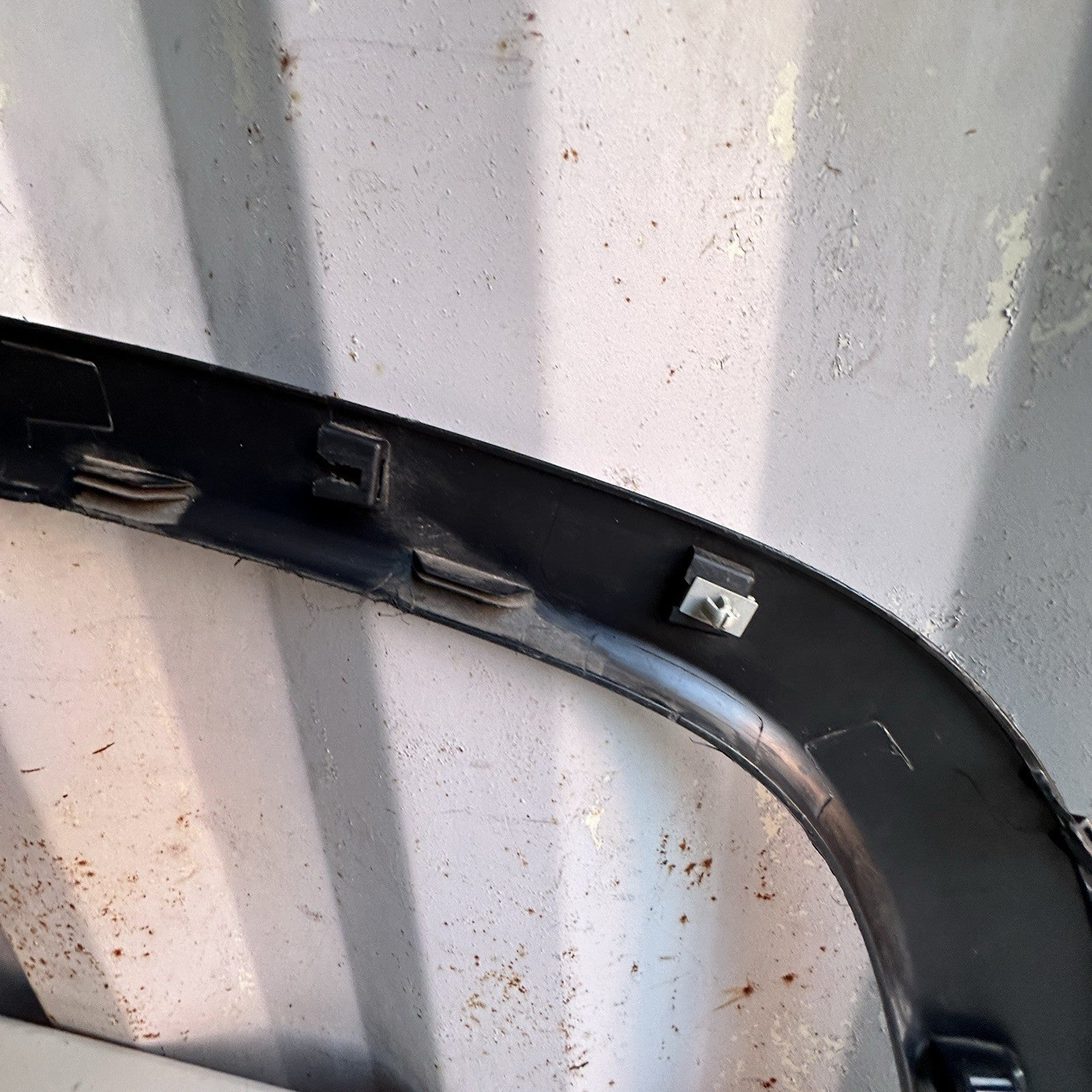 2017 2018 2019 2020 2021 Jeep Compass Front Left LH Fender Flare Molding OEM
