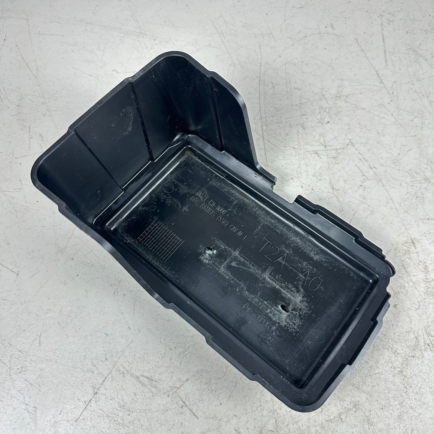 2013-2017 HONDA ACCORD BATTERY TRAY HOLDER SUPPORT BRACKET 31521-T2A-A00 OEM