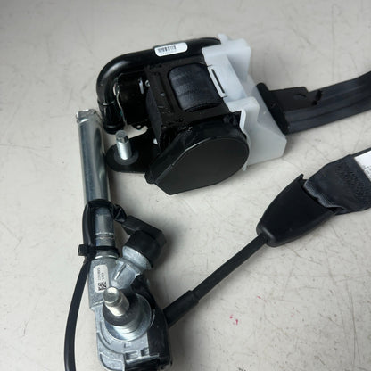 2017-2022 HONDA CR-V CRV FRONT LEFT SIDE SEATBELT SEAT BELT RETRACTOR BLACK OEM