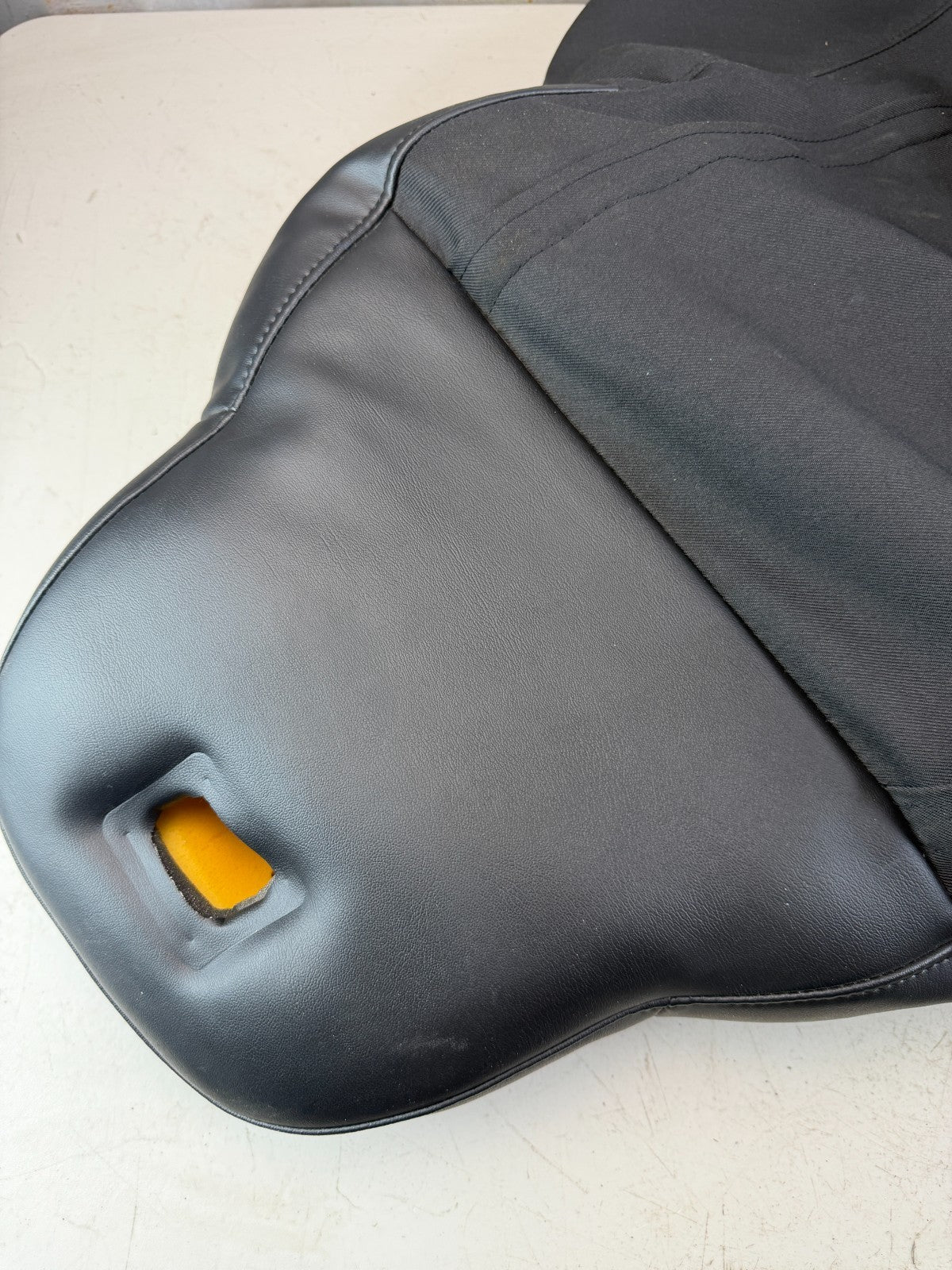 05-13 CHEVROLET CORVETTE C6 LEFT DRIVER SIDE UPPER BACKREST SEAT CUSHION BLACK