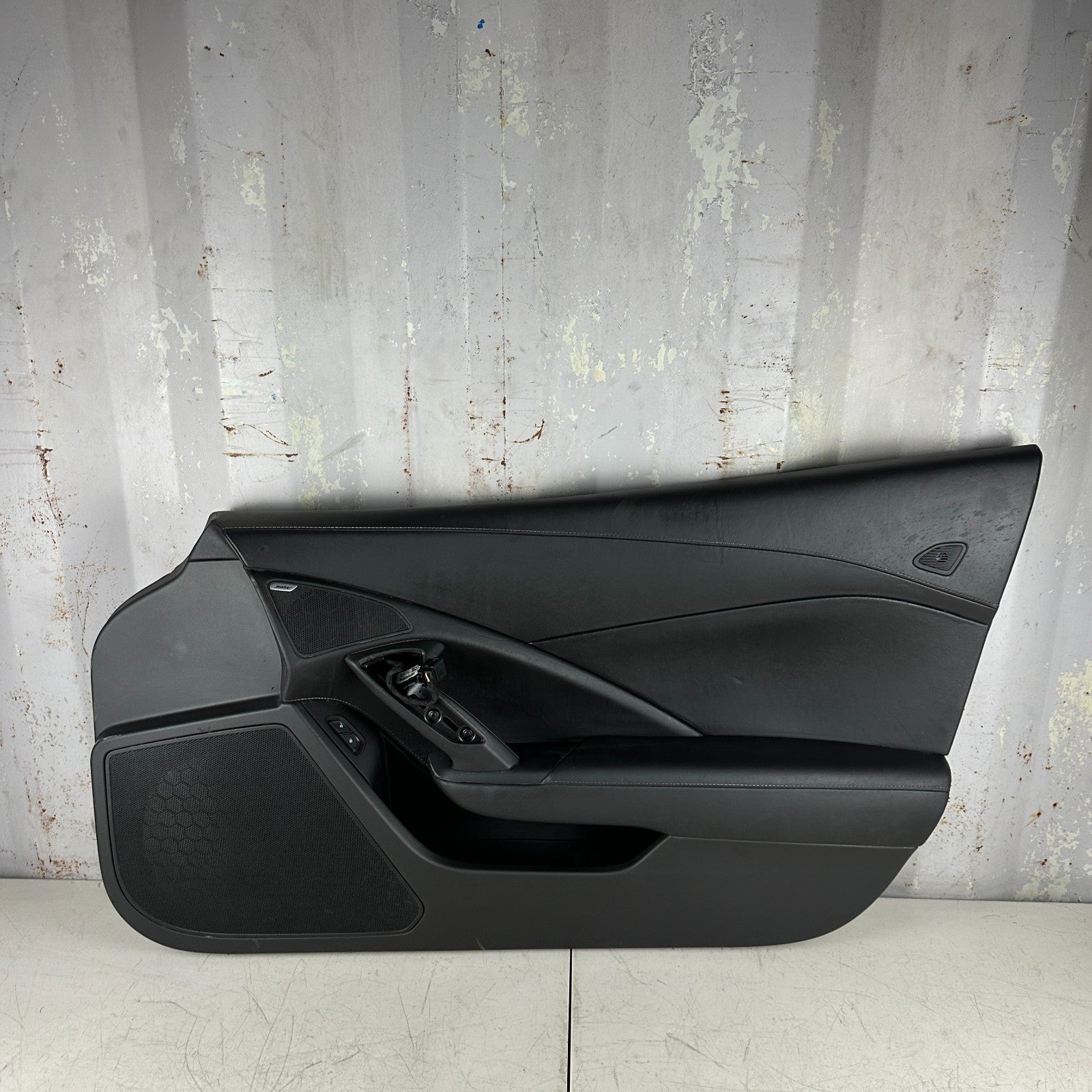 2014-2019 CHEVROLET CORVETTE C7 FRONT RIGHT SIDE INTERIOR DOOR PANEL BLACK OEM