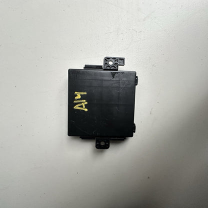 2020 JEEP COMPASS KEYLESS ENTRY RECEIVER HUB CONTROL MODULE UNIT OEM 68462436AA