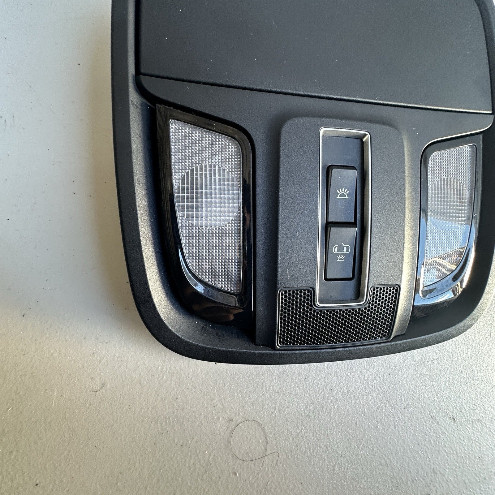 16-20 KIA SORENTO Front ROOF Console Black 92800-C50XX